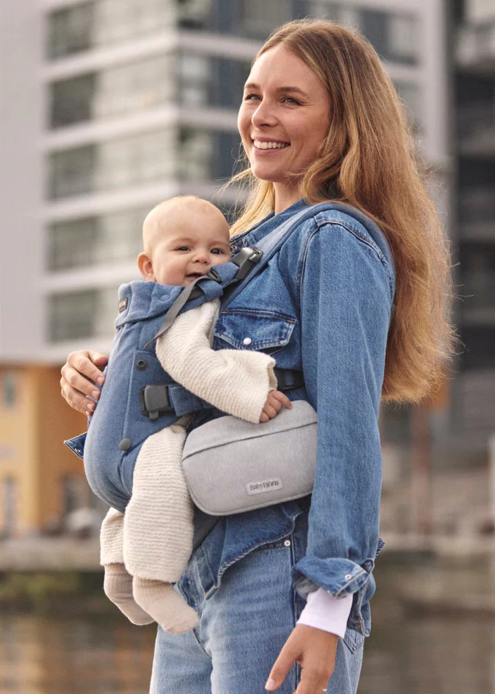 BabyBjörn Pocket Pouch for Baby Carrier - Image 8