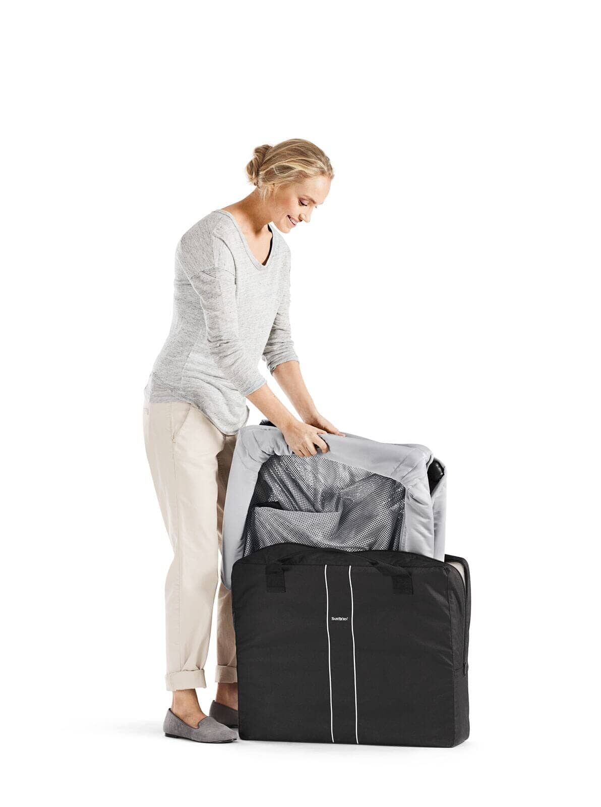 BabyBjorn Travel Crib Light & Fitted Sheet Bundle - Image 7