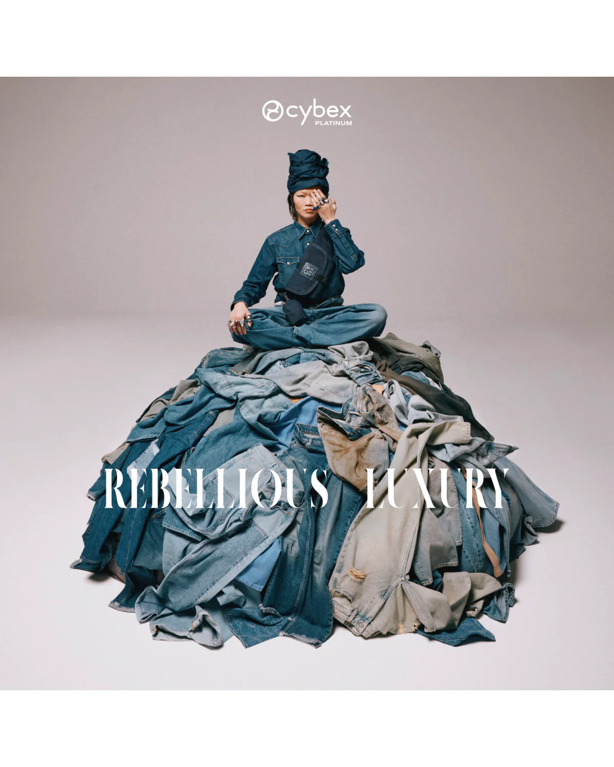 CYBEX Belt Bag - Rebellious Luxury Denim Blue - Image 4