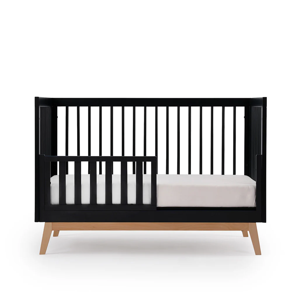 dadada Soho 3-In-1 Convertible Crib - Image 9