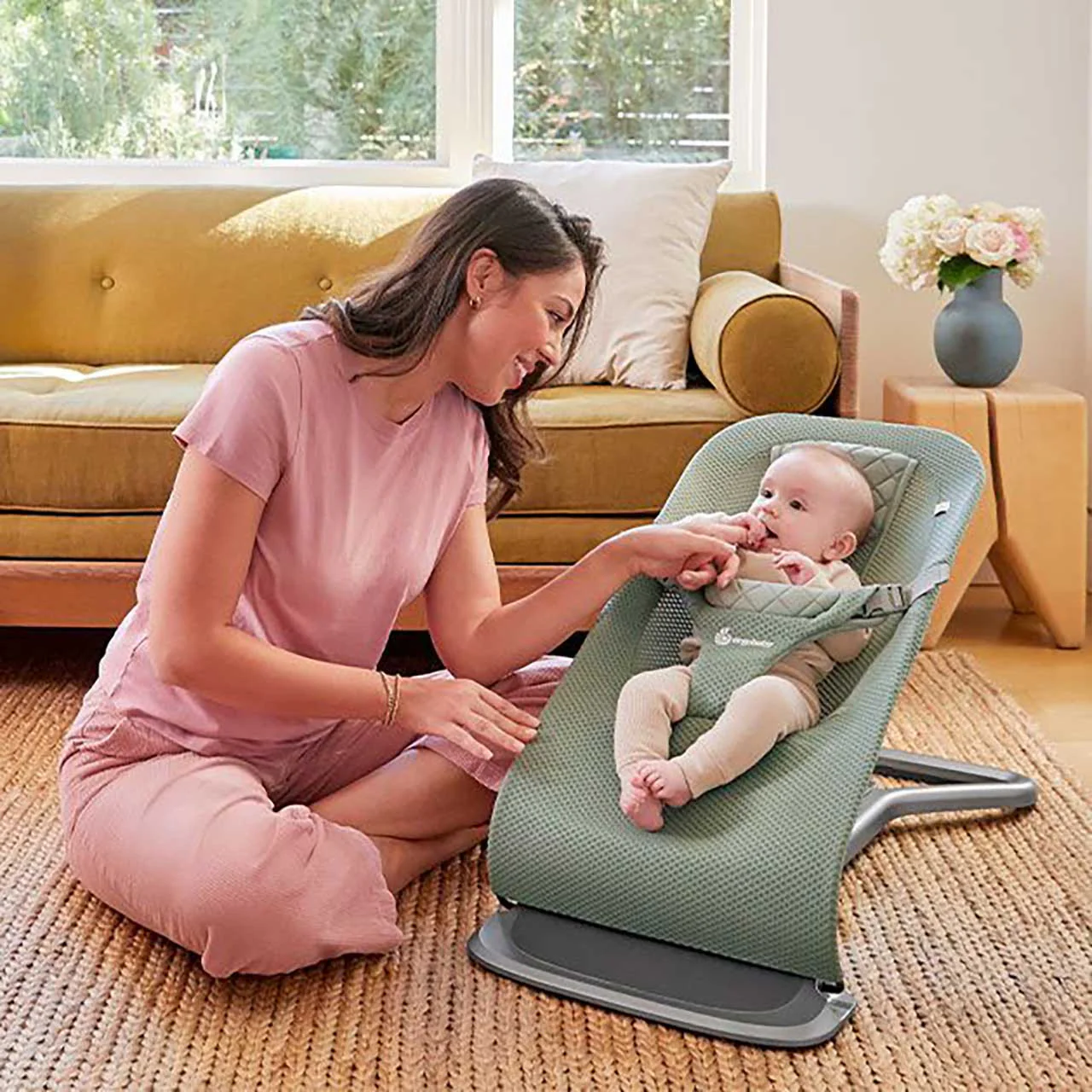 Ergobaby Evolve Bouncer - Mesh - Image 15