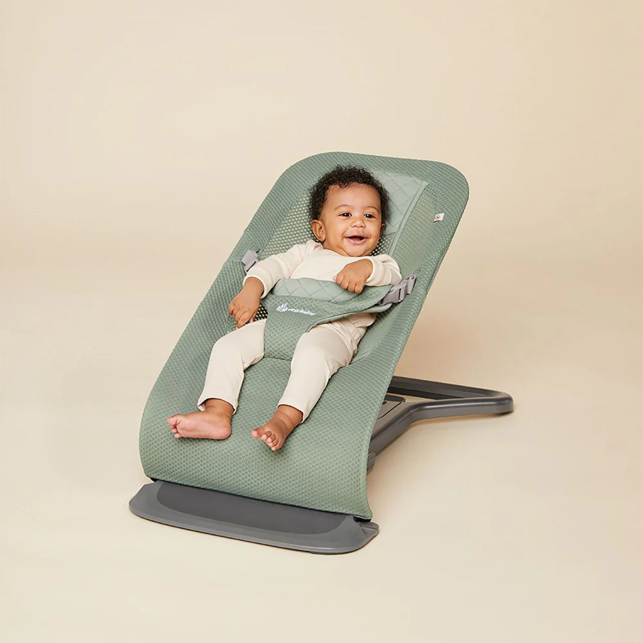 Ergobaby Evolve Bouncer - Mesh - Image 17