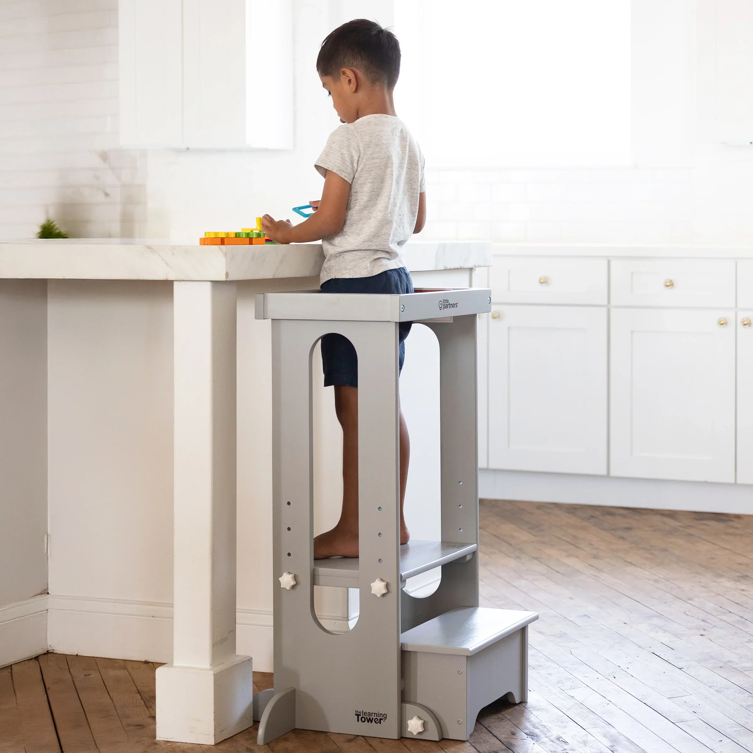 Little Partners Explore 'N Store Learning Tower® Toddler Tower - Image 22