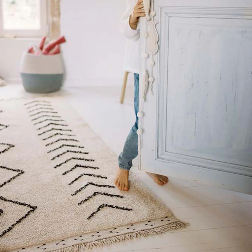 Lorena Canals Washable Rug Bereber Rhombs - Image 4