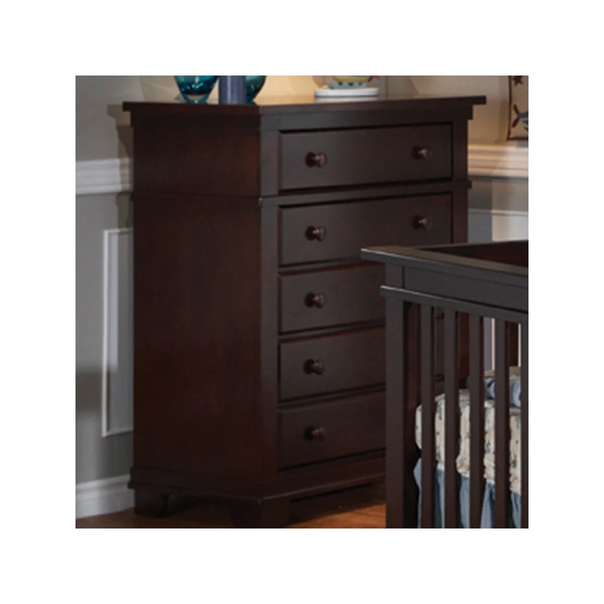 Pali 5 Drawer Dresser in Mocacchino - Image 3