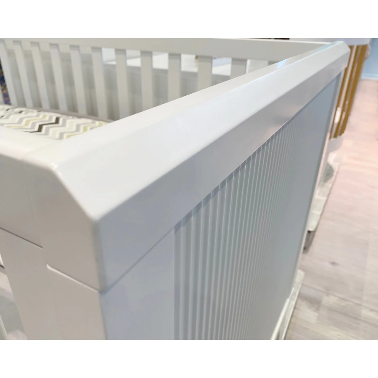 Pali Milano Deluxe Classico Crib White - Image 3