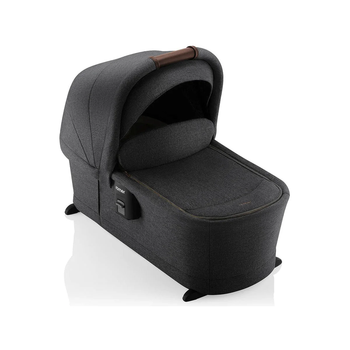 Romer Sera Bassinet for Tura Stroller - Image 23