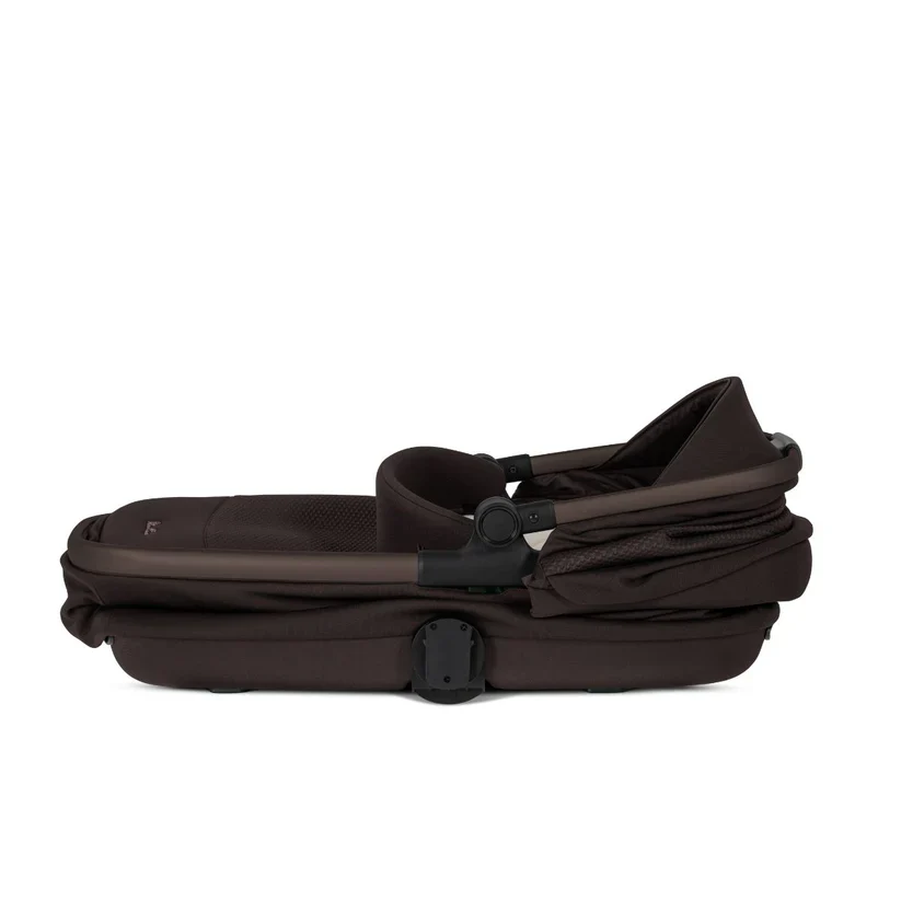 Silver Cross Reef 2 Multi-terrain Modular Stroller + Bassinet Bundle - Image 12