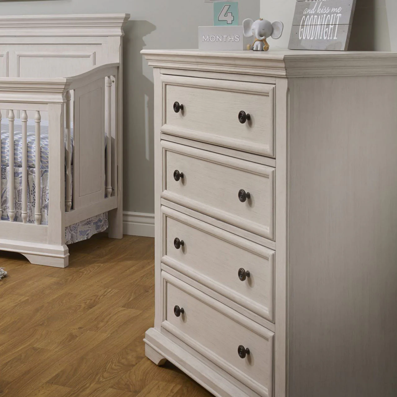 Sorelle Portofino 4 Drawer Dresser - Image 3