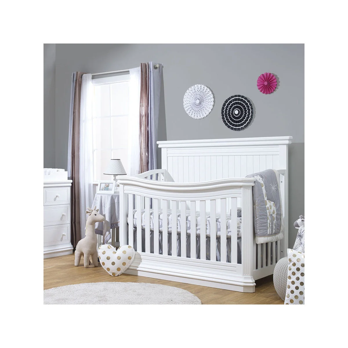 Sorelle Primo Convertible Crib in White - Image 6