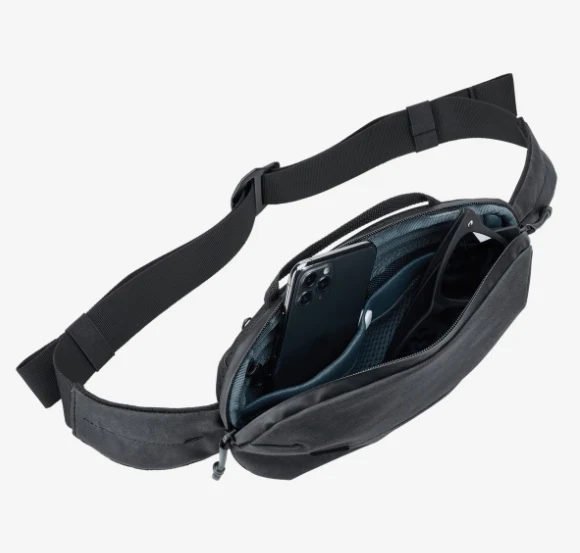 Thule Aion Sling Bag - Image 3