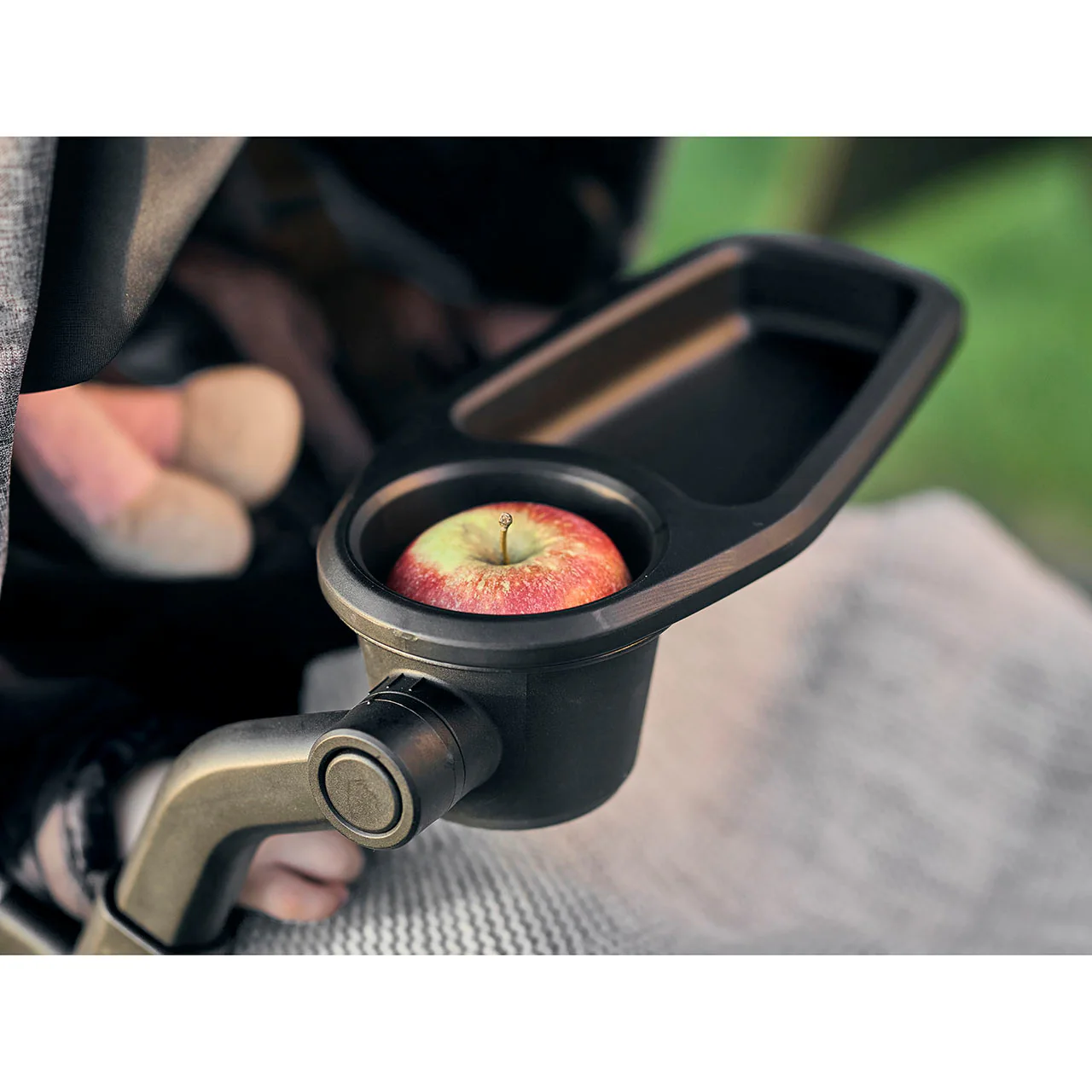 Thule Stroller Snack Tray - Image 4