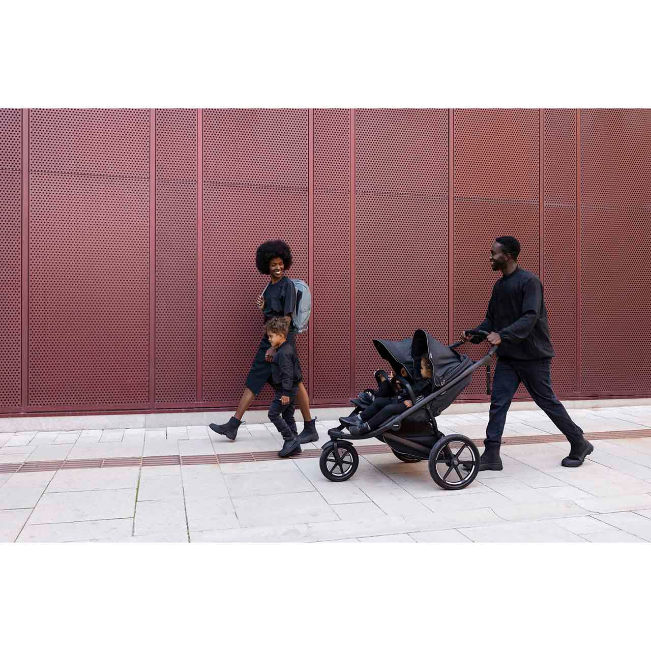 Thule Urban Glide 3 Double Stroller - Black - Image 5